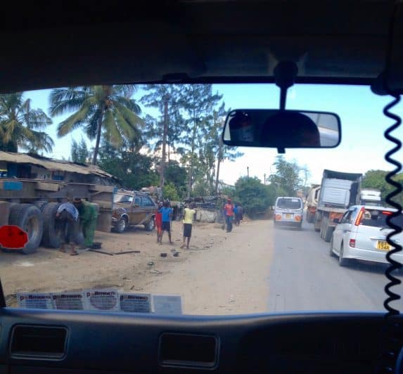 Straßenrand Impressionen aus Kenia