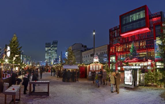 Welcher Weihnachtsmarkt in Hamburg ist der richtige für mich? Romantisch oder frivol? Hier die Liste in der auch dein Weihnachtsmarkt in Hamburg steht.